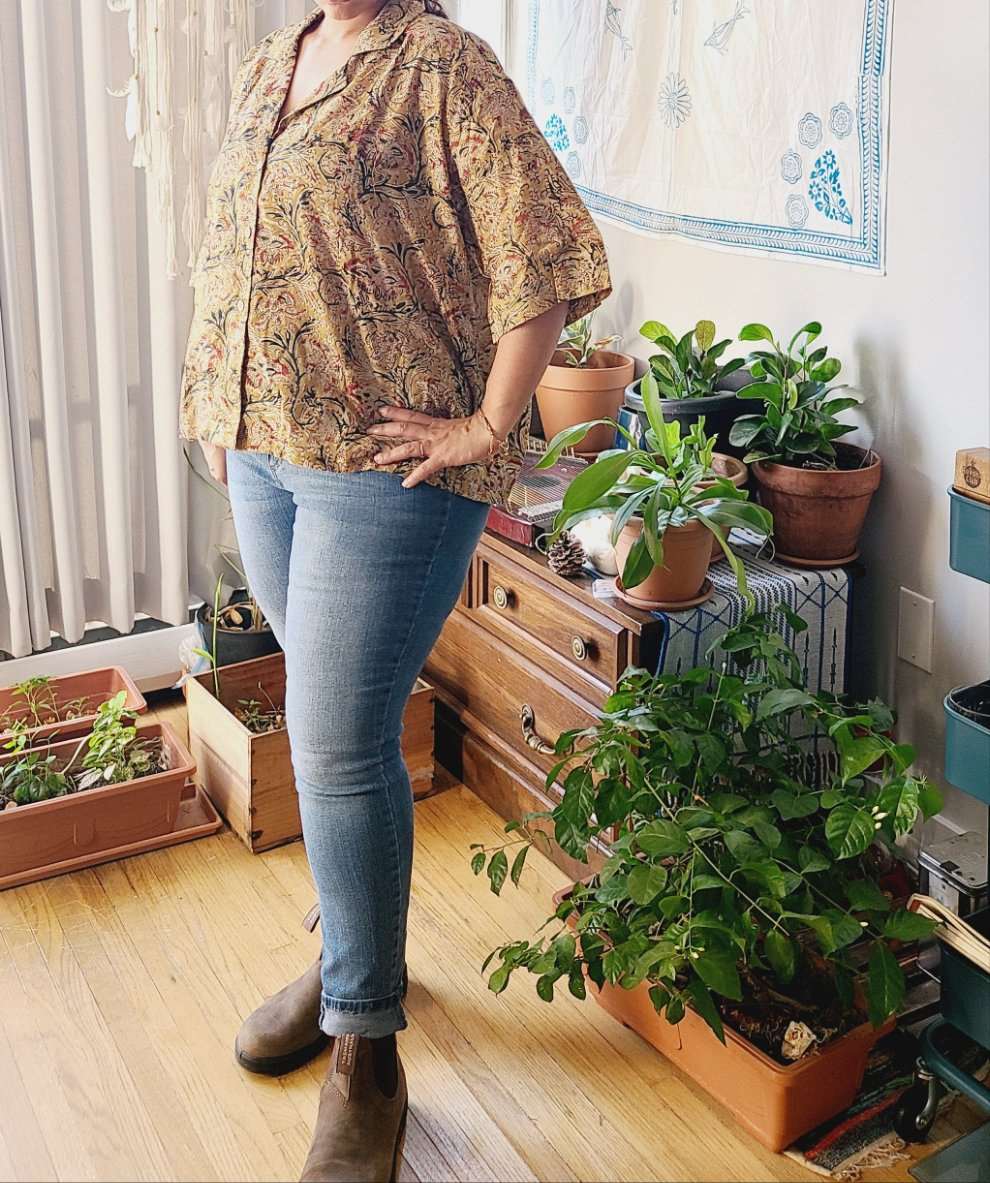 Artistic Printed - Relaxed fit Crop Shirt, Short Sleeved