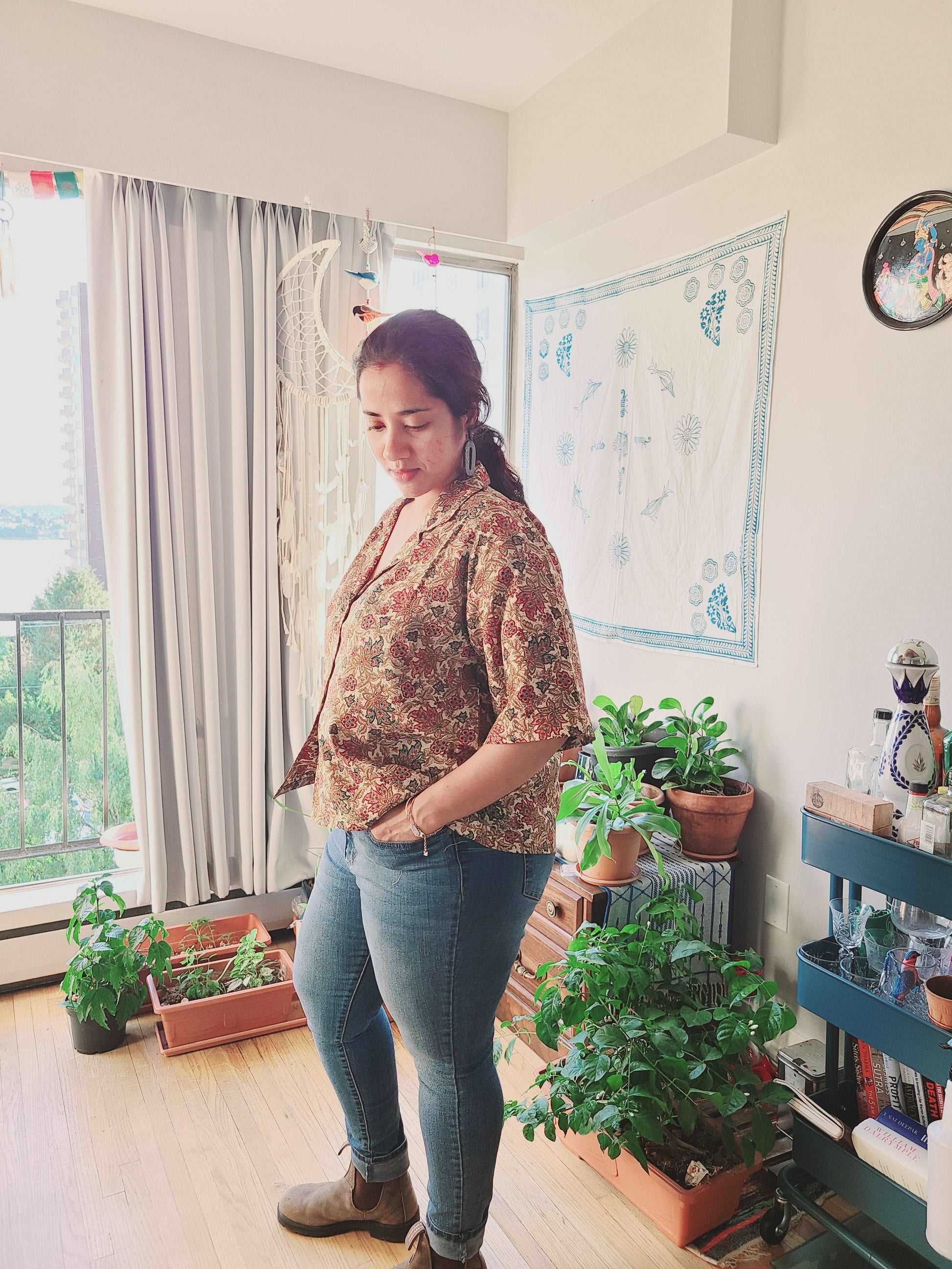 Artistic Printed - Relaxed fit Crop Shirt, Short Sleeved