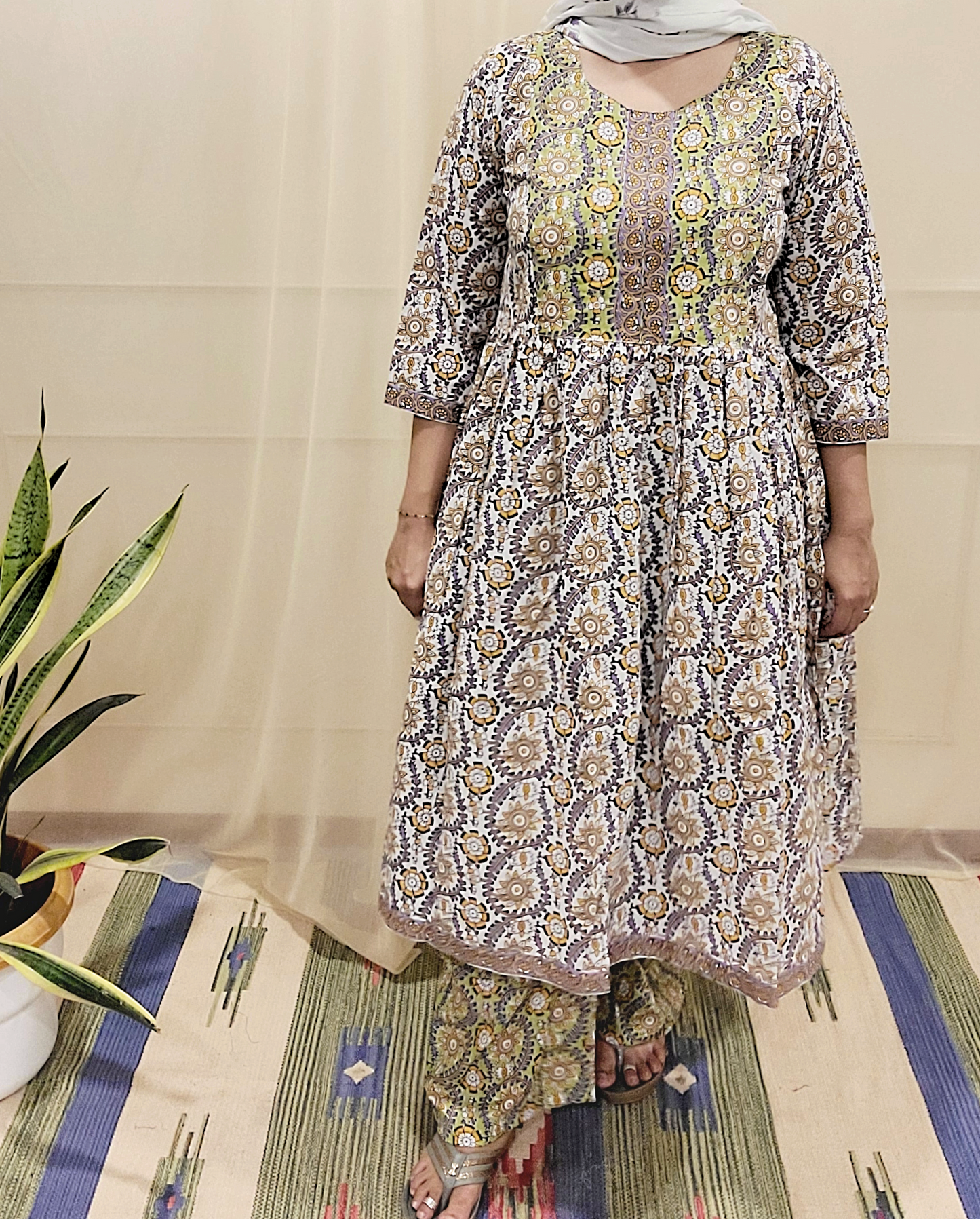Women's block printed Kurta Pant and dupatta