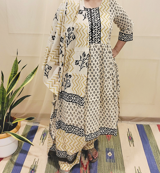 Women's block printed Kurta Pant and dupatta