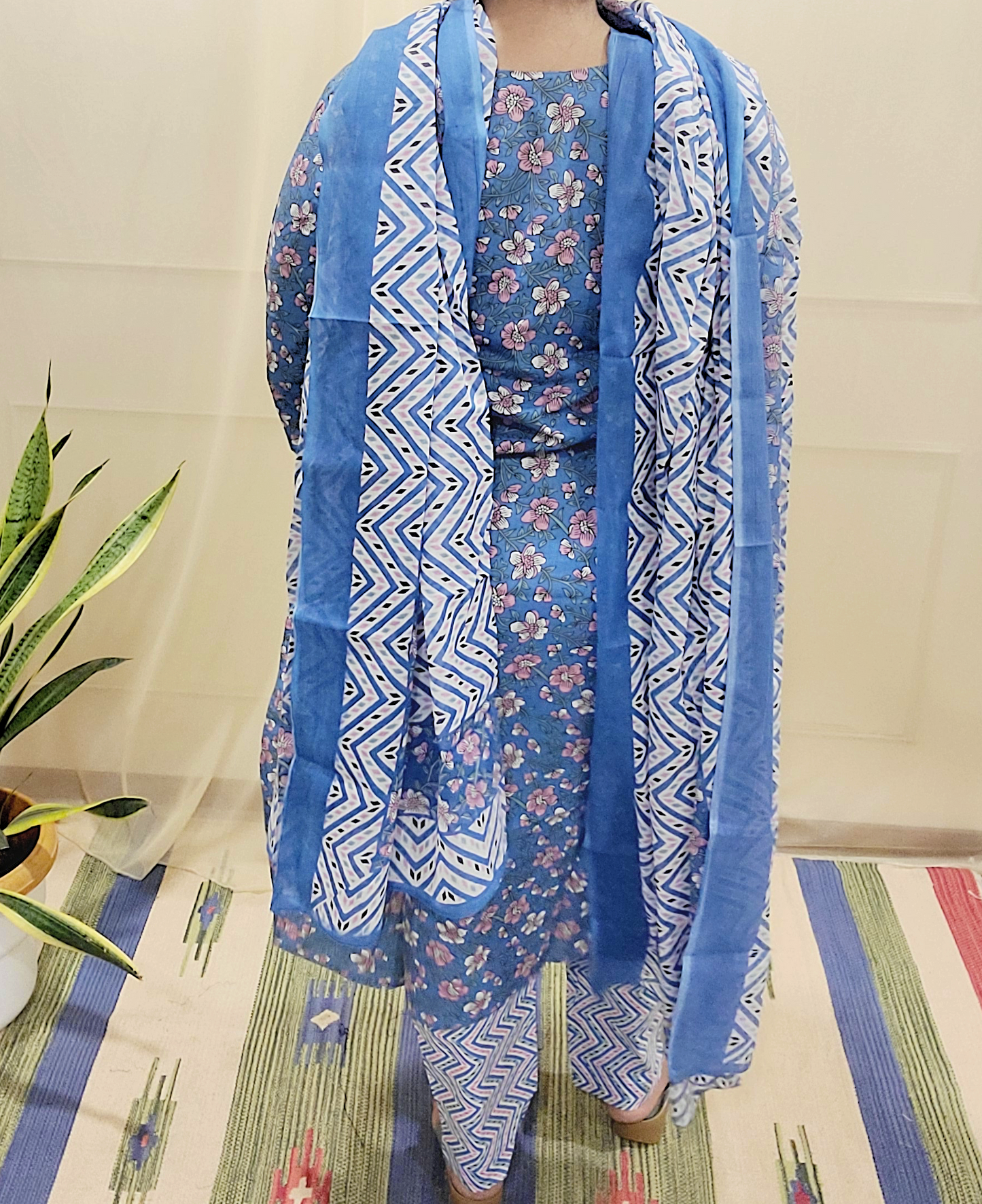 Women's block printed Kurta Pant and dupatta