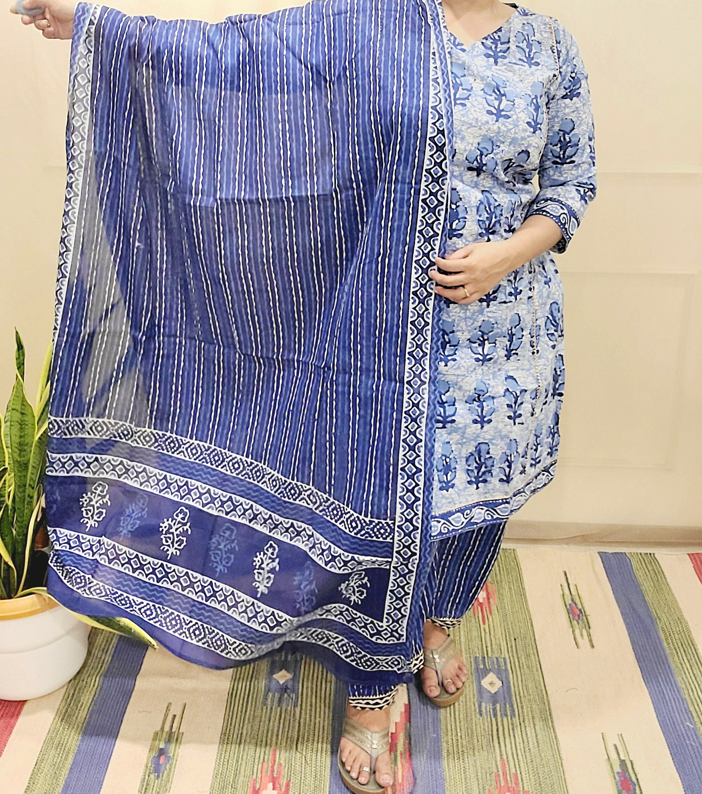 Women's block printed Kurta Pant and dupatta