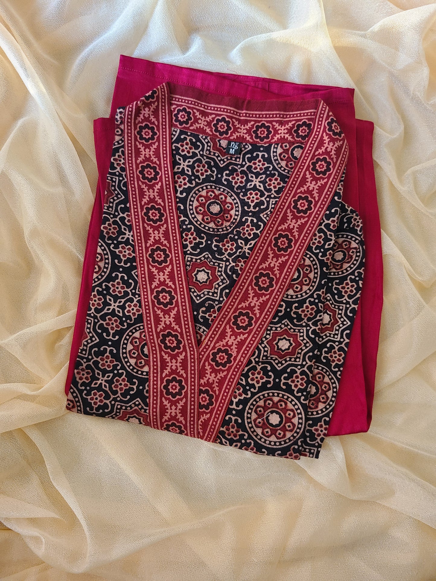 Malli - Alia Cut dress with pocket