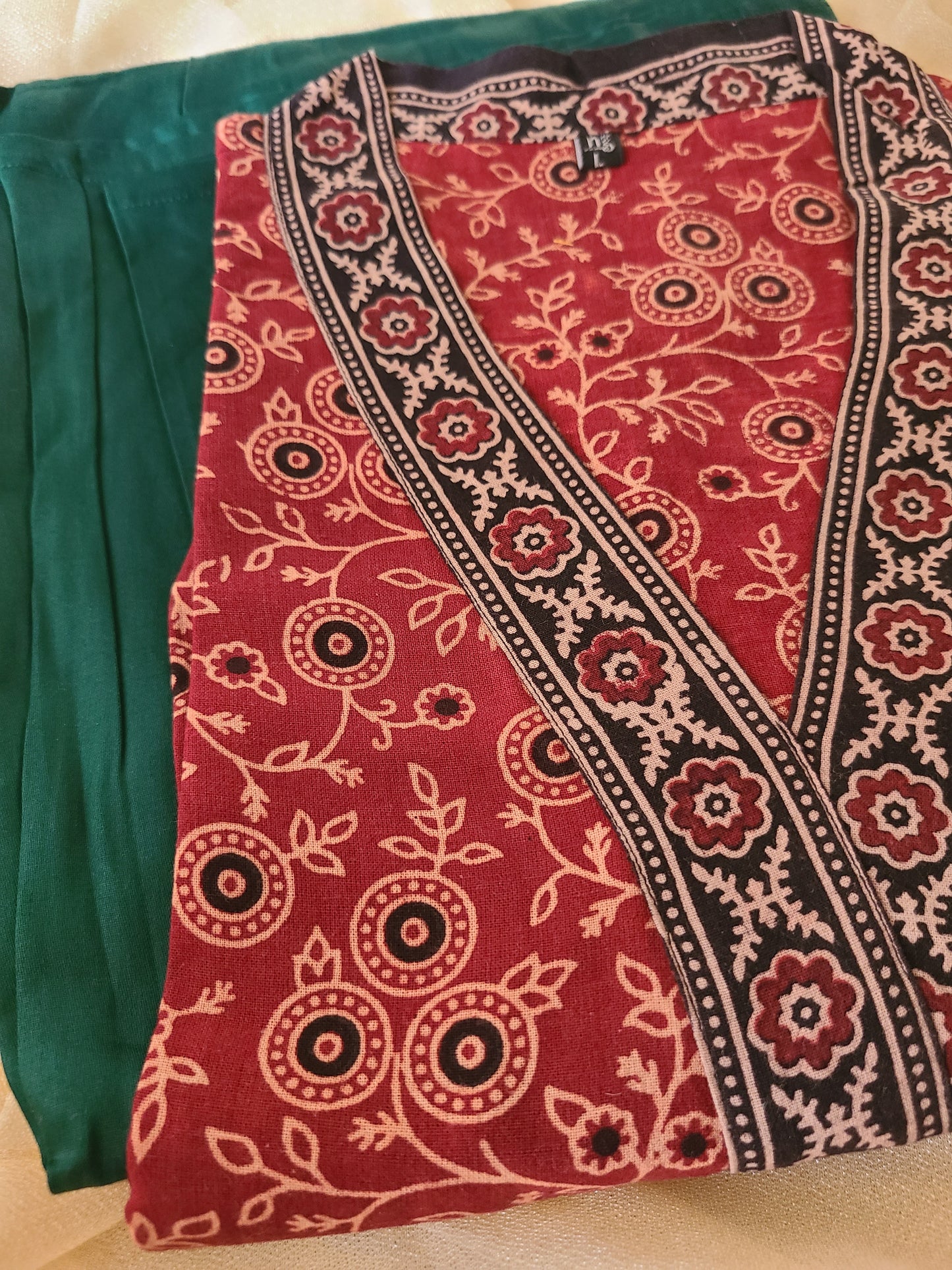 Malli - Alia Cut dress with pocket