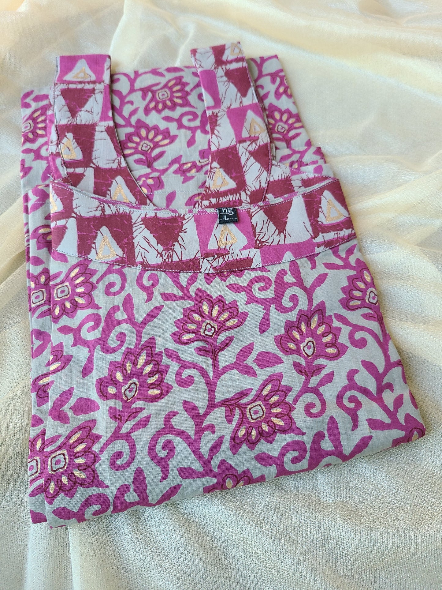 Sleevles cotton Bagru print Kurti