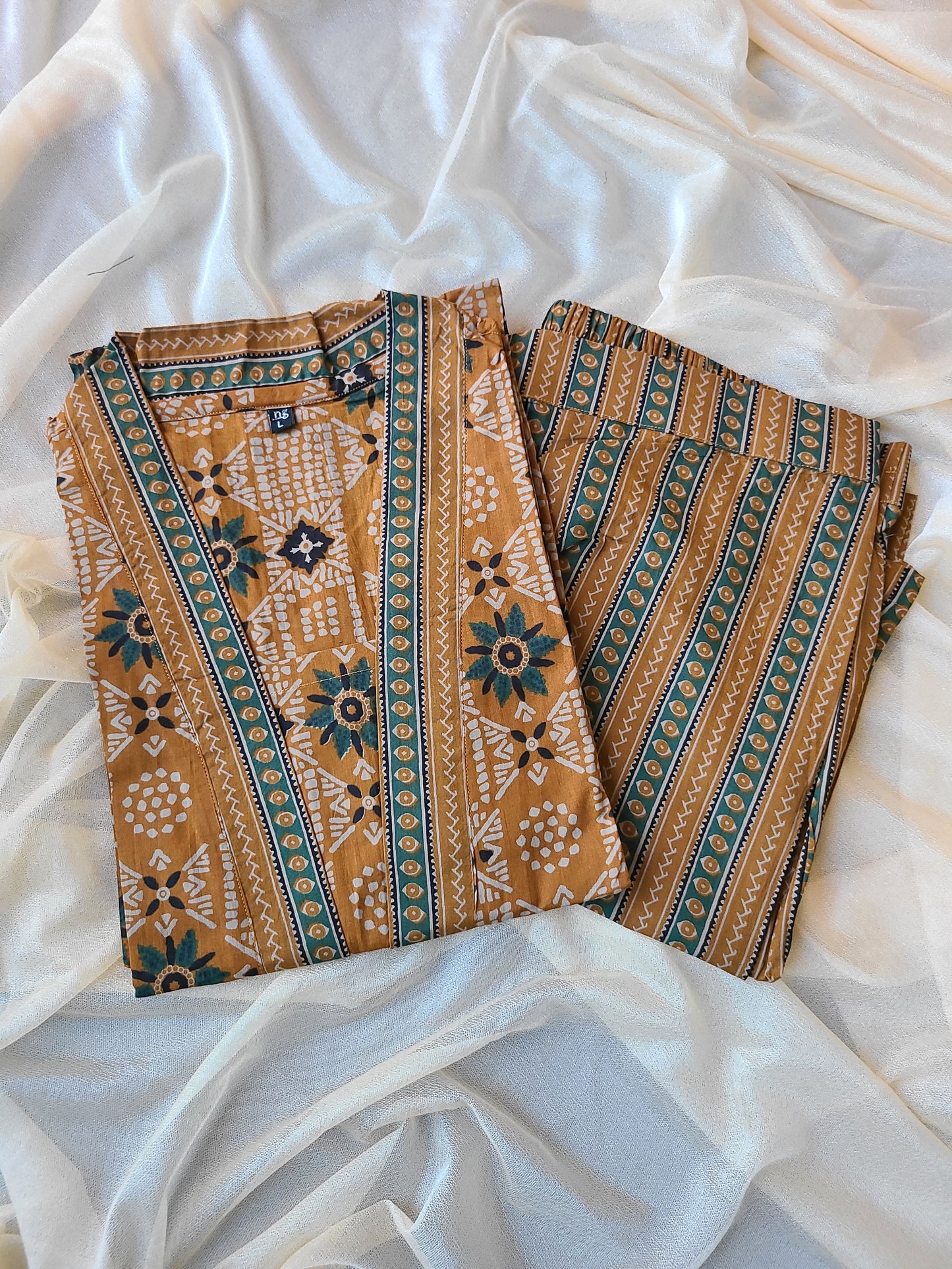 Cotton Bagru collar Kurti and Pant set