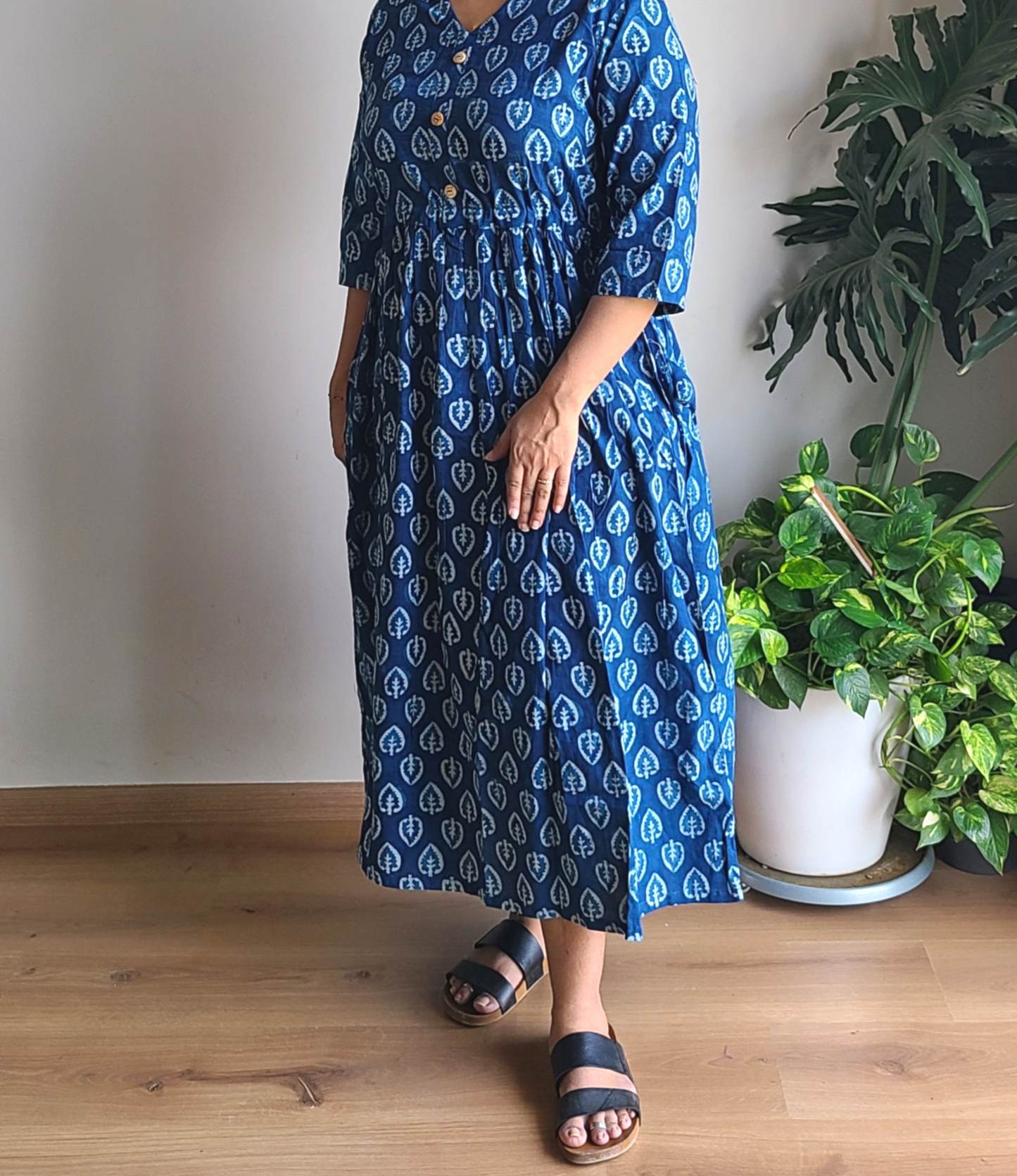 Side String dress