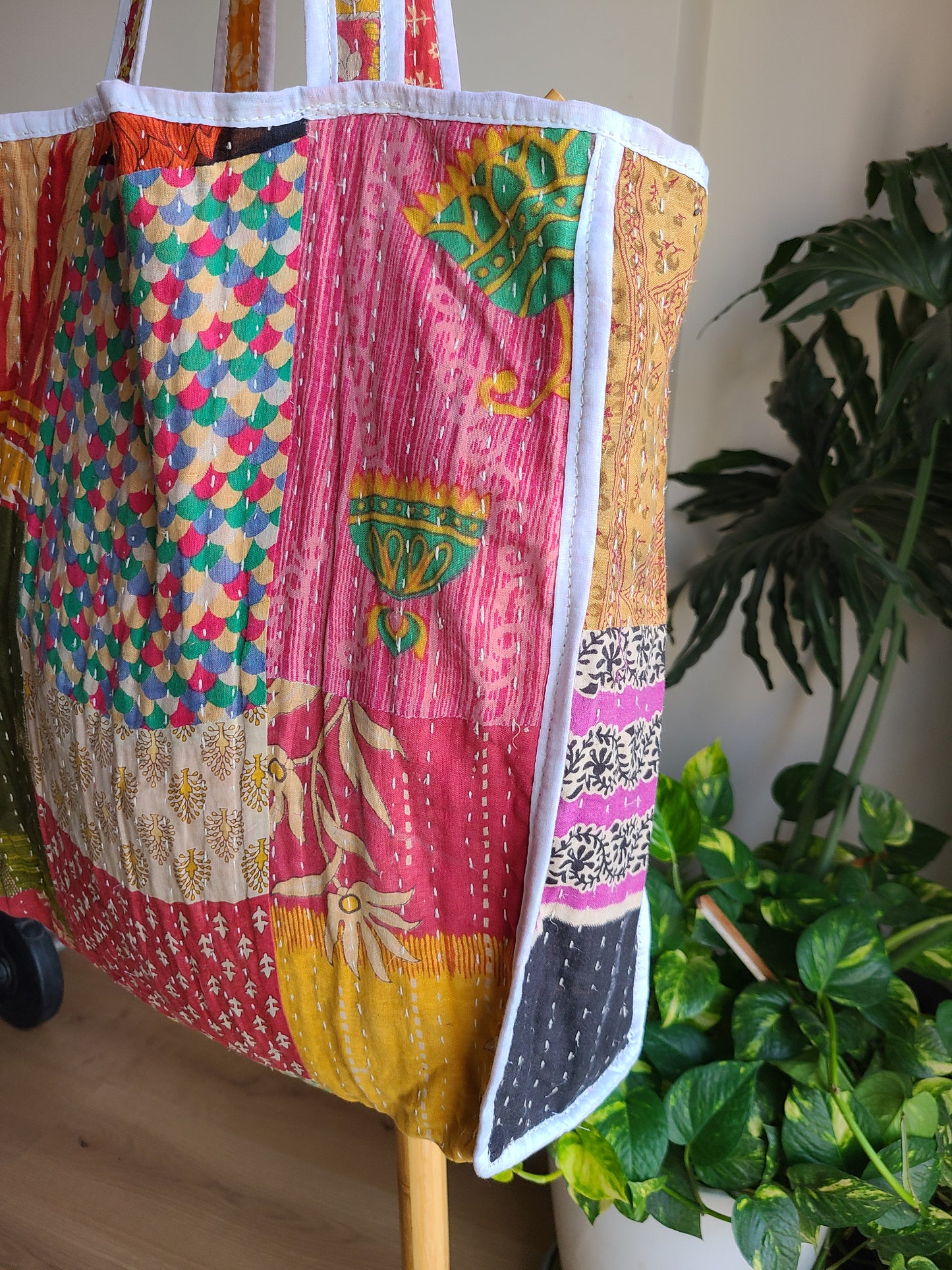 Handcrafted Kantha Tote Bag: Exquisite Blend of Style and sustainable fashion