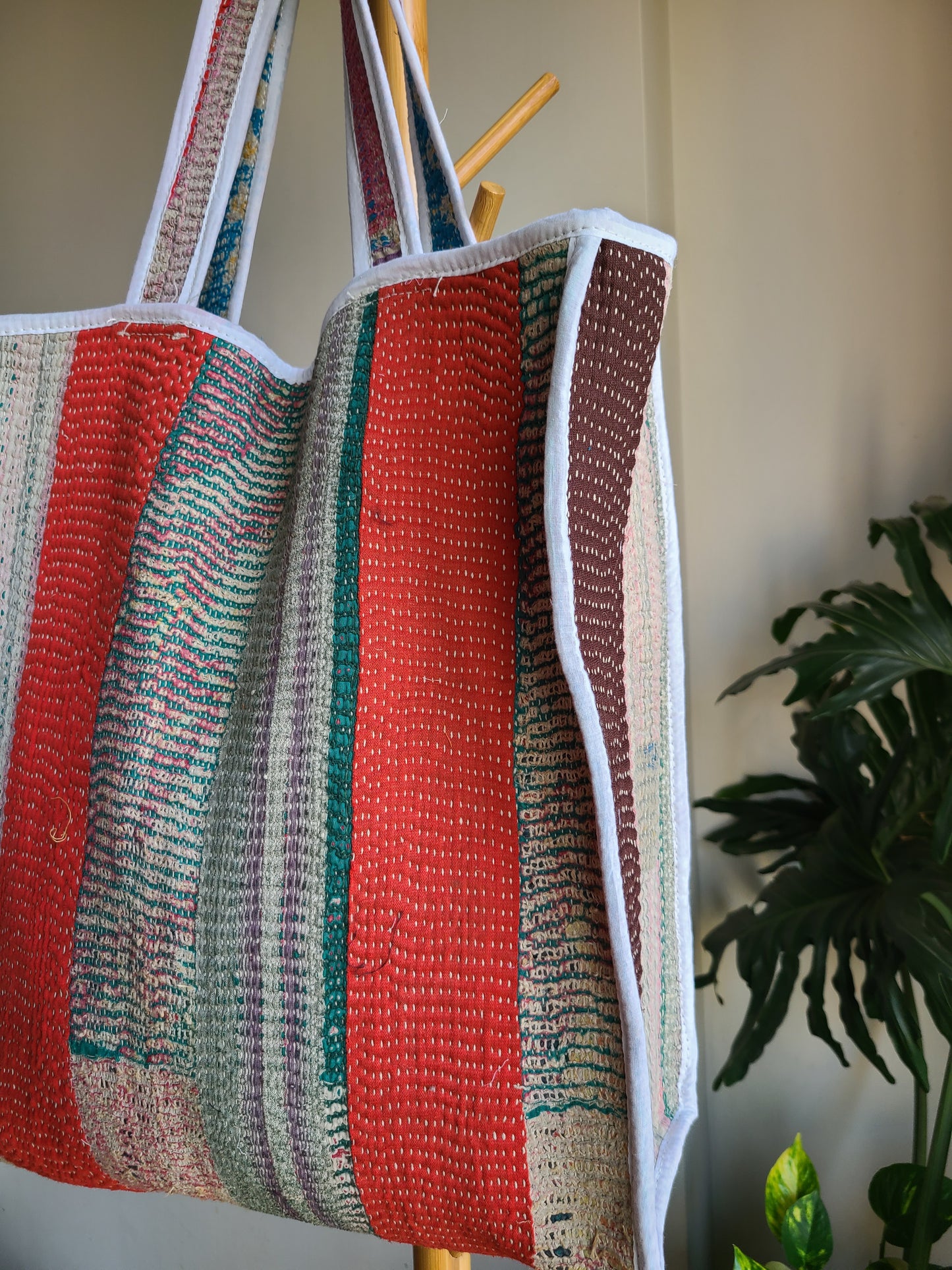 Handcrafted Kantha Tote Bag: Exquisite Blend of Style and sustainable fashion