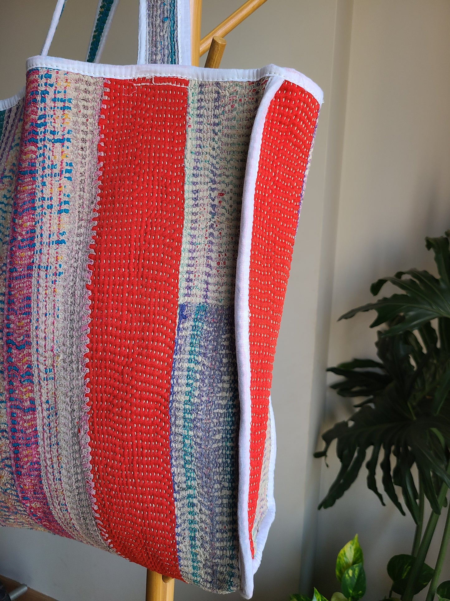 Handcrafted Kantha Tote Bag: Exquisite Blend of Style and sustainable fashion