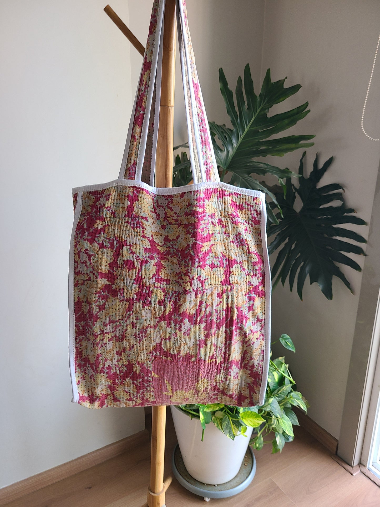 Handcrafted Kantha Tote Bag: Exquisite Blend of Style and sustainable fashion