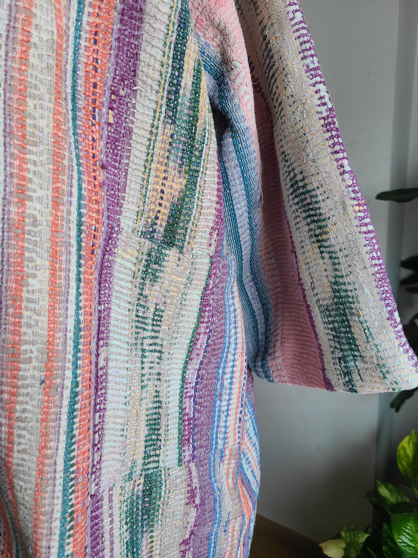 Vintage Reversible Thrift Kantha Jacket: Sustainable Outerwear from Upcycled Recycled Sarees