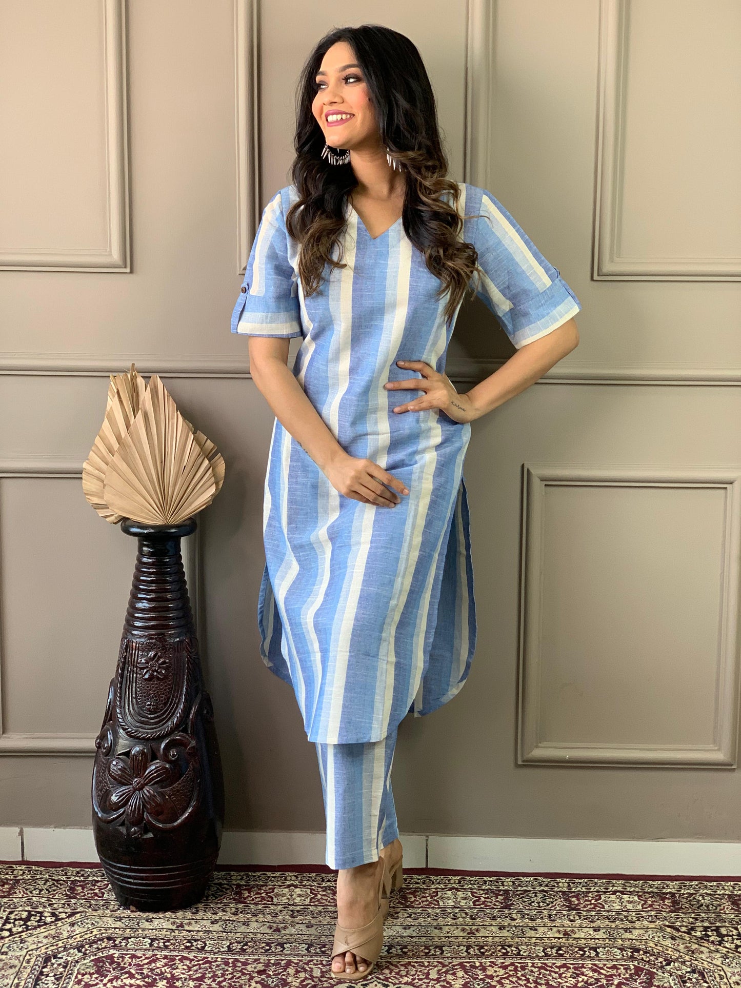 Cotton-Linen Long Kurti and Pant Set