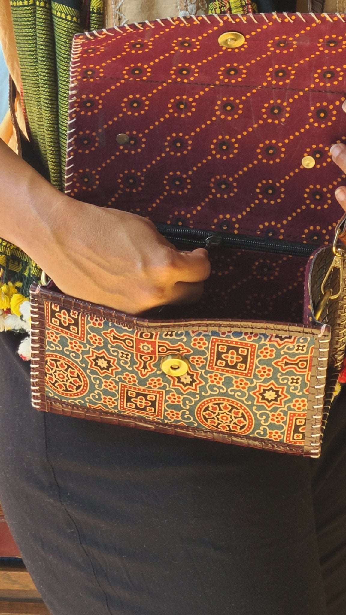 Exquisite Kutch Handmade Leather and Ajrakh Bag - Fusion of Artisan Craftsmanship and Traditional Prints - Indianidhi