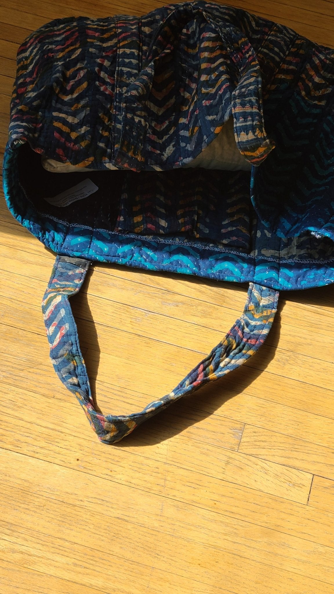 Handcrafted Kantha Tote Bag: Exquisite Blend of Style and sustainable fashion - Indianidhi