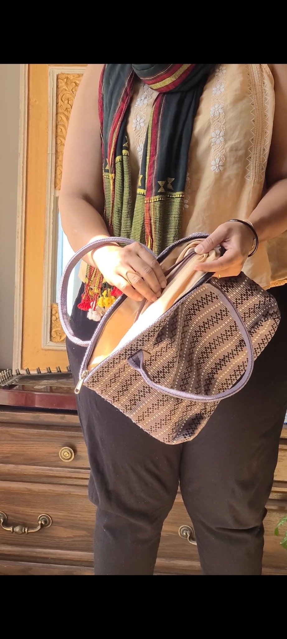 Nagaland Artisanal Woven Cotton Bag: Authentic Craftsmanship of women artisans of India - Indianidhi
