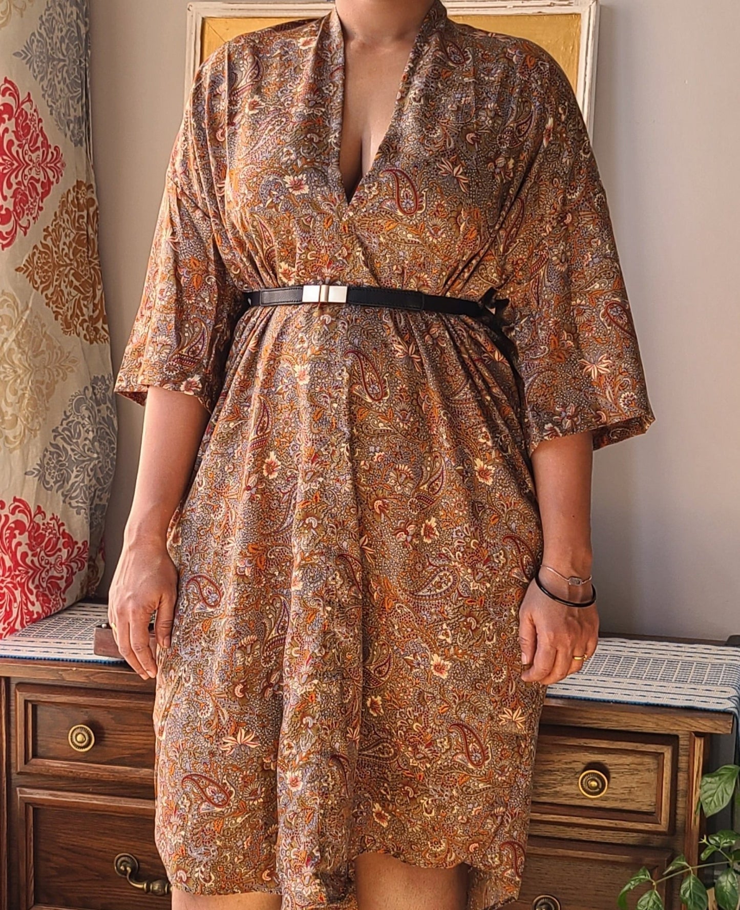 Stunning Paisley Hand-Printed Viscose Kaftan - Exude Elegance! - Indianidhi
