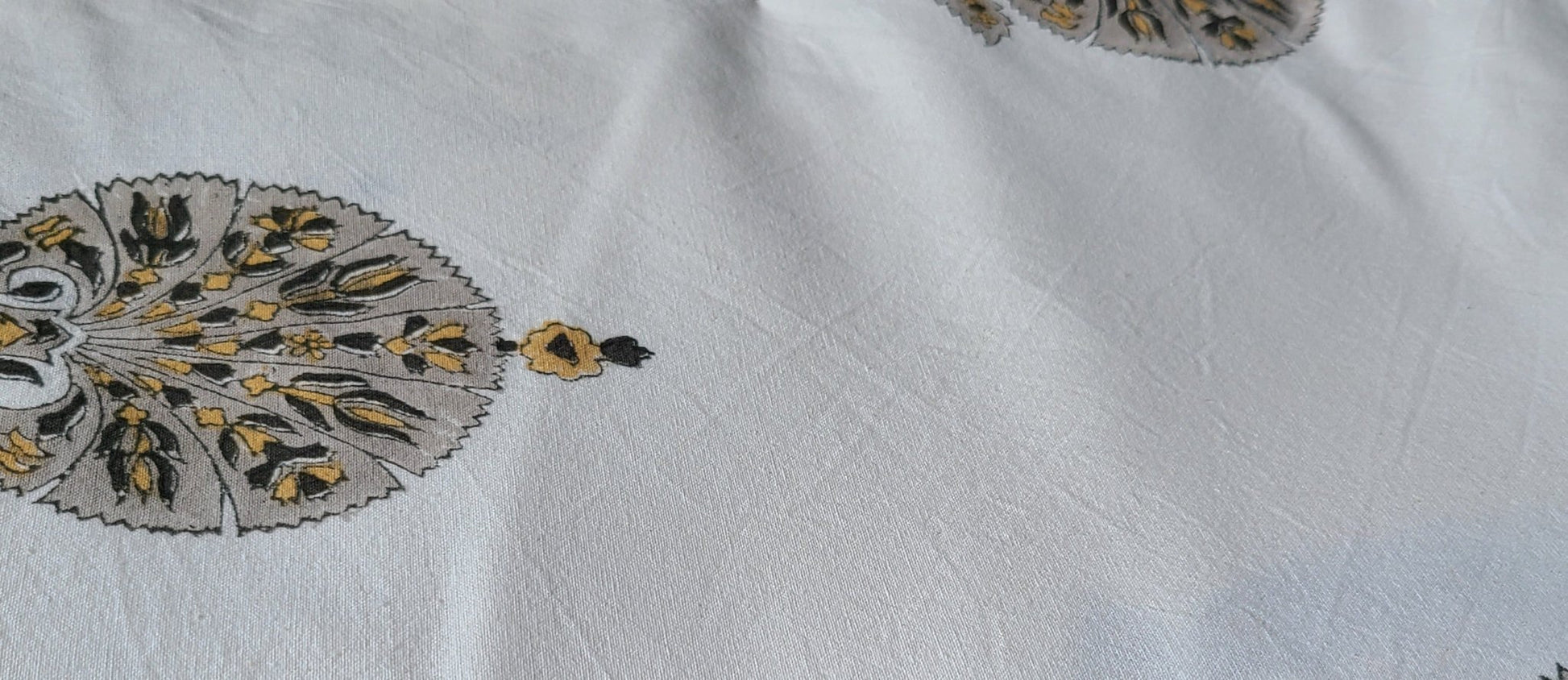 Timeless Elegance: Hand-Block Printed Bedsheets for Stylish Bedrooms - Indianidhi