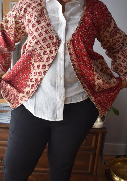 Vintage Thrift Reversible Kantha Jacket: Sustainable Outerwear from Upcycled Recycled Sarees -Thin - Indianidhi
