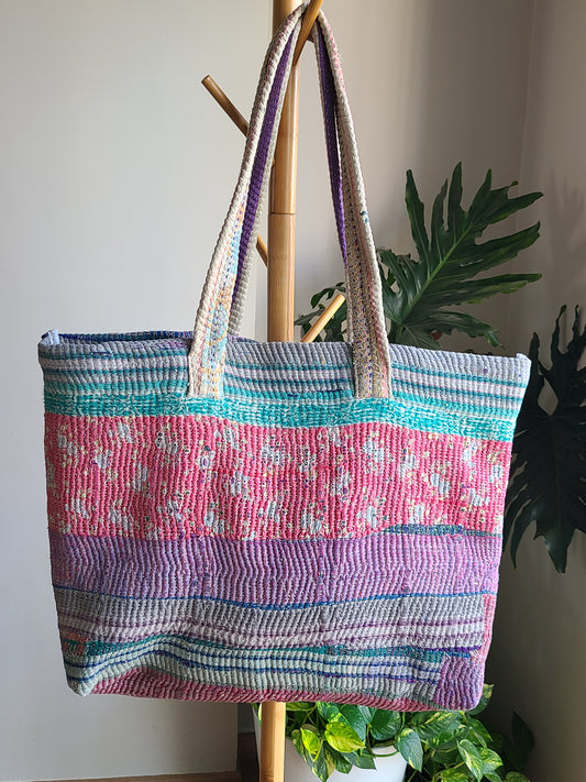 Jui-Kantha travel Tote Bag: Oversized Tote bag