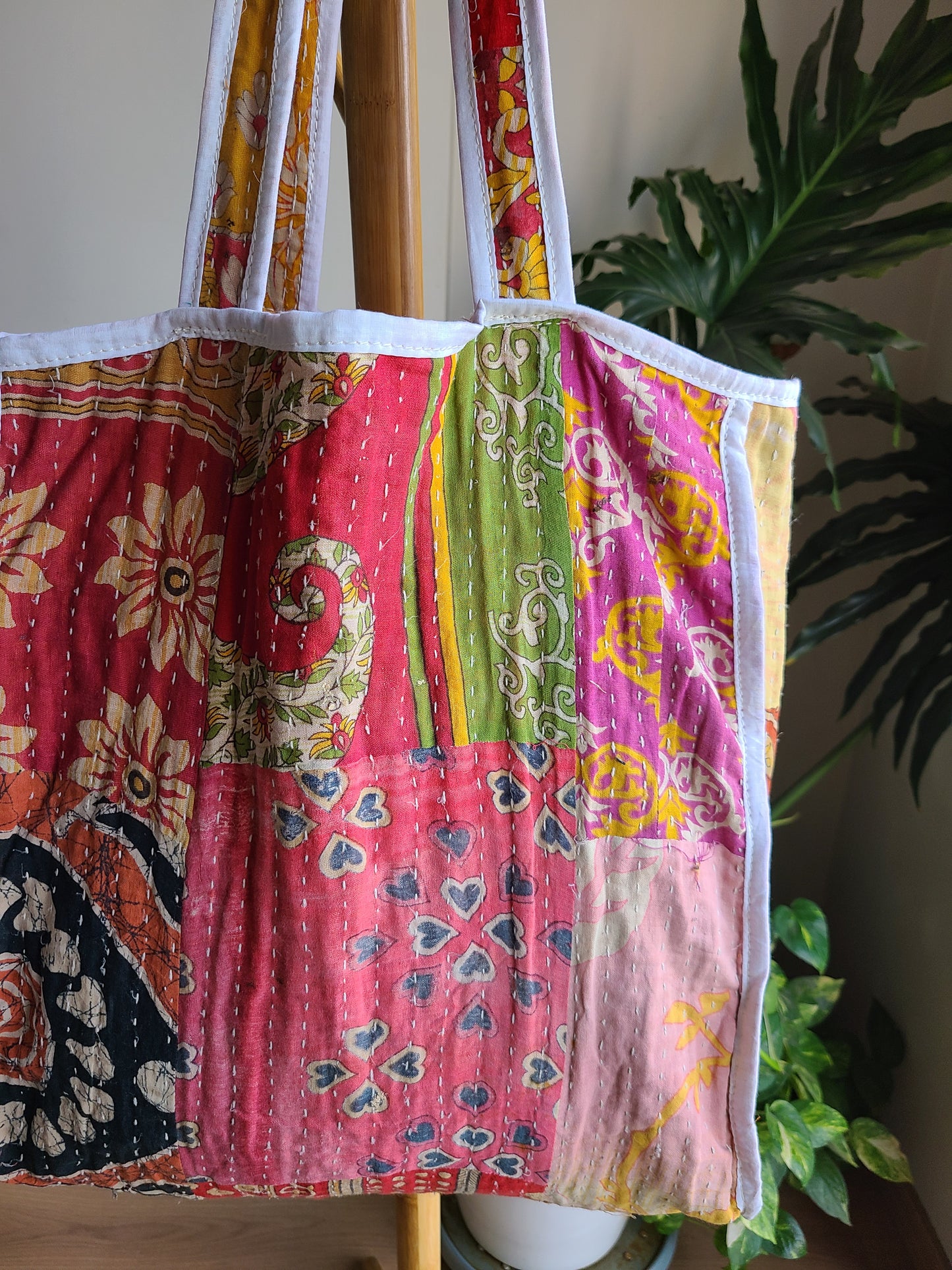 Handcrafted Kantha Tote Bag: Exquisite Blend of Style and sustainable fashion