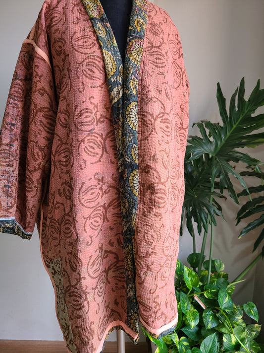 Vintage Reversible Thrift Kantha Jacket: Sustainable Outerwear from Upcycled Recycled Sarees