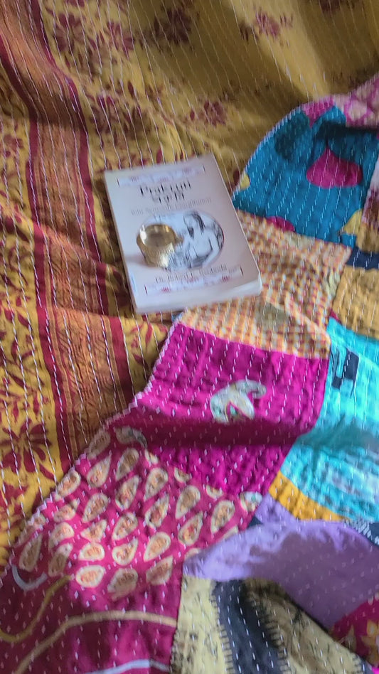 Kantha Saree Quilt/Gudari: Cozy Up with Indian Tradition - Saree Kantha Quilts